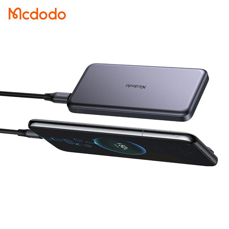پاوربانک فست شارژ مک دودو MC-378 PD 20W ظرفیت 10000 میلی آمپر ساعت