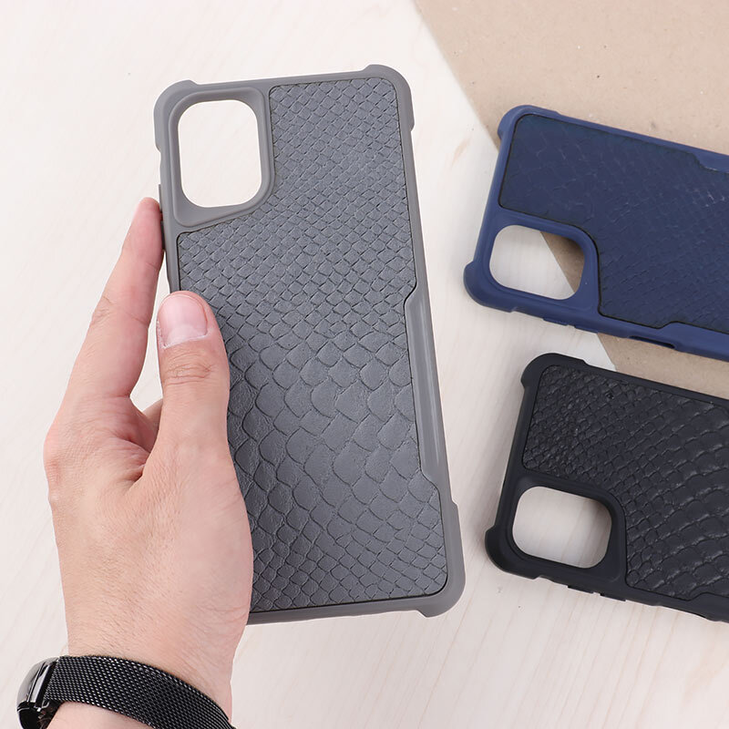 قاب چرمی سامسونگ Galaxy A06 سوسماری