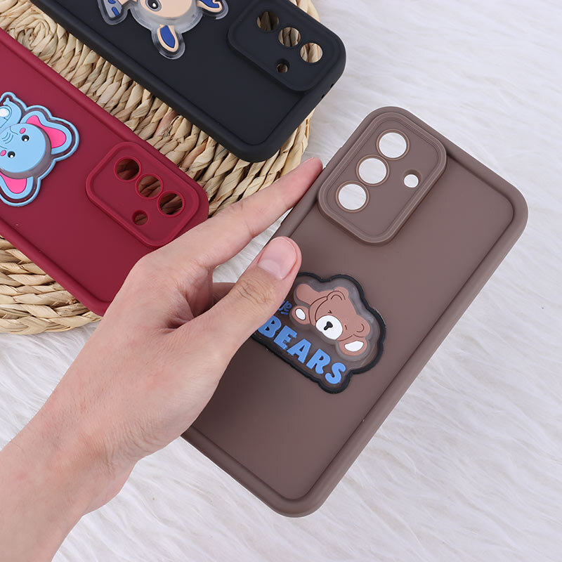 قاب سولید چراغ دار سامسونگ Galaxy A56 عروسکی برجسته محافظ لنزدار