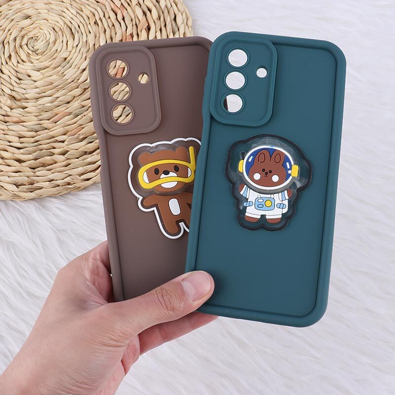 قاب سولید چراغ دار سامسونگ Galaxy A26 عروسکی برجسته محافظ لنزدار