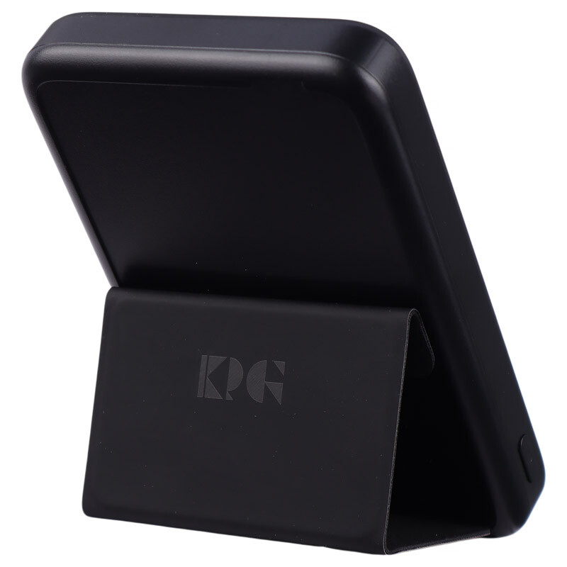 پاوربانک بی سیم فست شارژ کی پی جی KPG-101 22.5W QC3.0 PD ظرفیت 10000 میلی آمپر ساعت