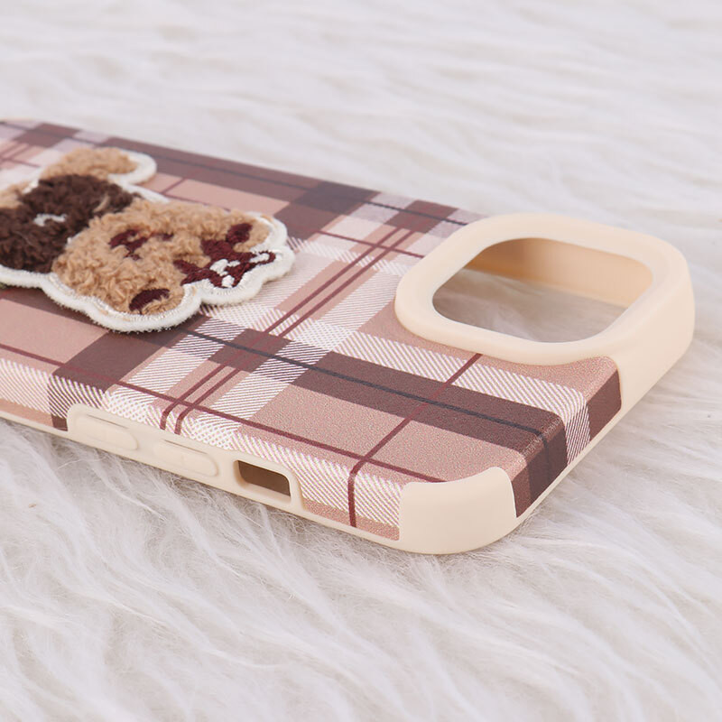 قاب ژله ای آیفون iPhone 13 / 14 طرح Burrbery Teddy