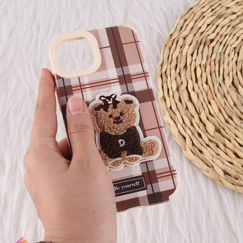 قاب ژله ای آیفون iPhone 13 / 14 طرح Burrbery Teddy