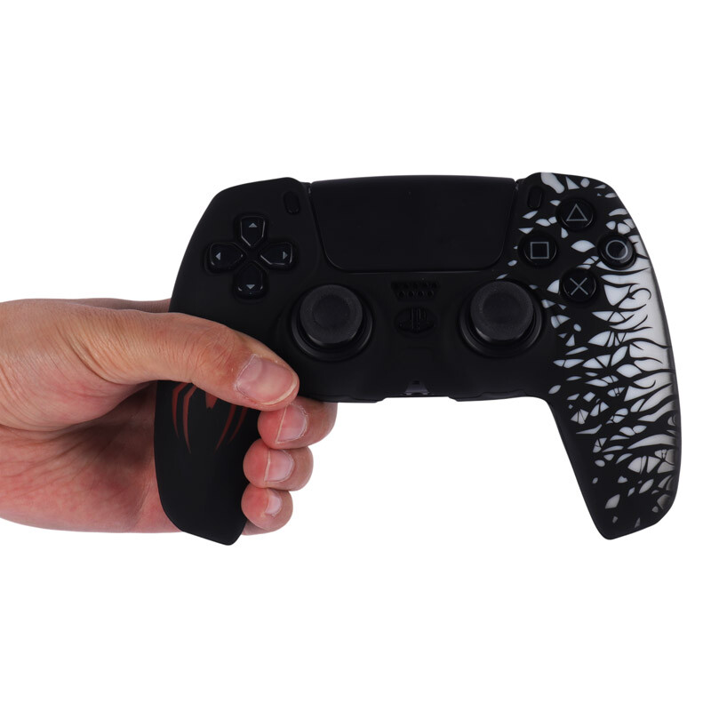 روکش دسته بازی Deadskull PS5 طرح Spider-Man کد 6