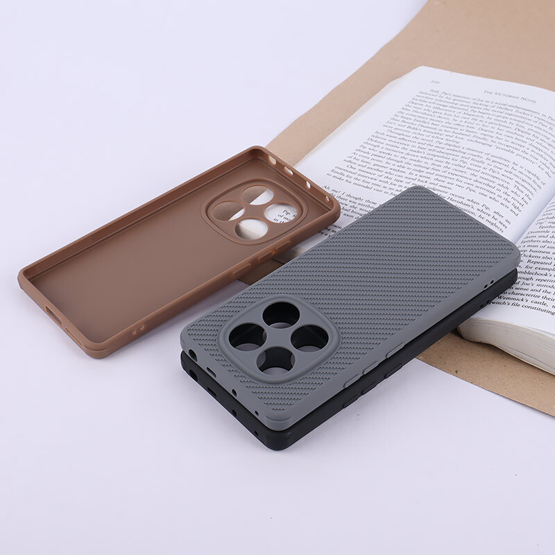 قاب ژله ای شیائومی Redmi Note 14 Pro 4G طرح سیلیکون کربنی محافظ لنزدار