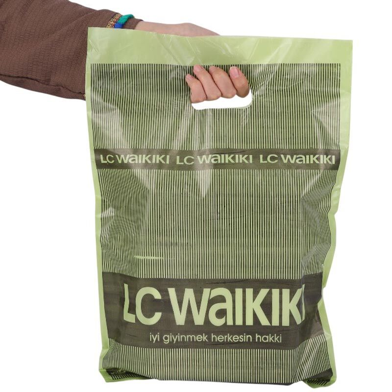 نایلون دسته دار طرح ال سی وایکیکی سایز 45*32 سانتی متر بسته 1 کیلویی