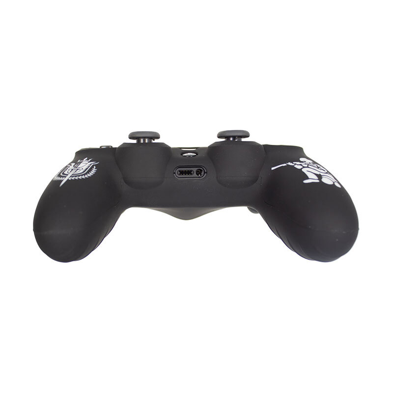 روکش محافظ دسته PS4 لیزری مشکی سفید طرح مک وی ساگ 02