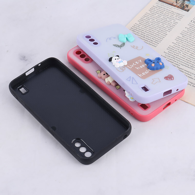 قاب شاینی سامسونگ Galaxy A01 عروسک برجسته محافظ لنزدار