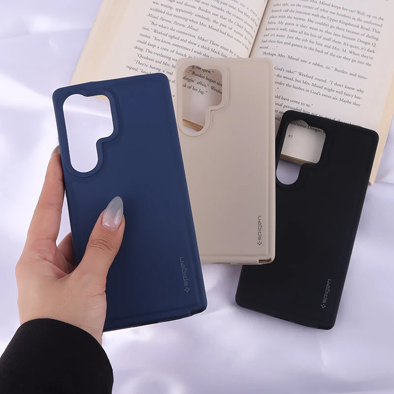 قاب سیلیکونی ژله ای Spigan سامسونگ Galaxy S25 Ultra