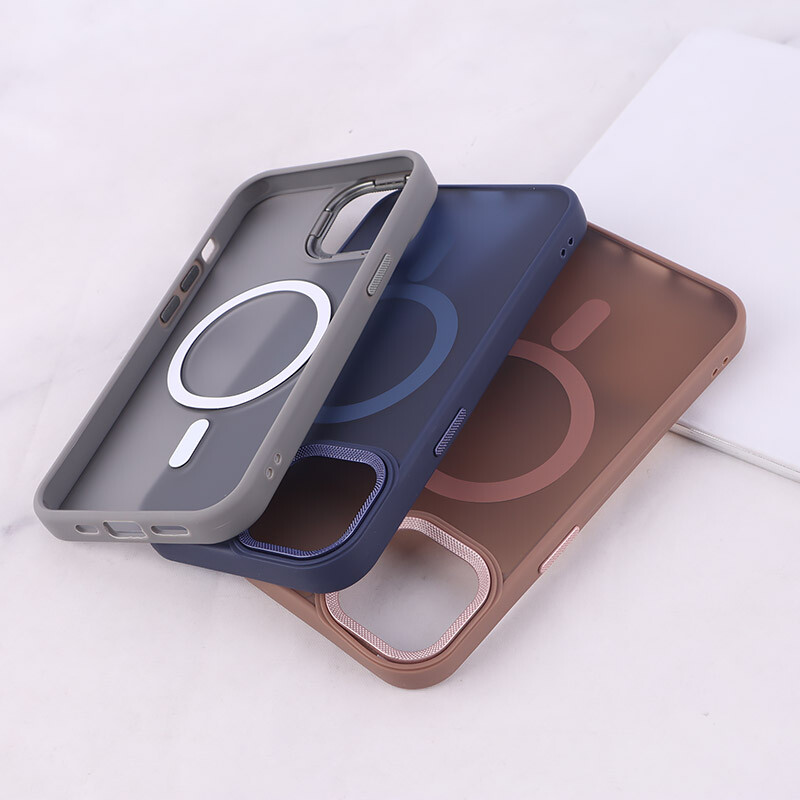 قاب PC مگ سیف آیفون iPhone 13 / 14 پشت مات محافظ لنز متال