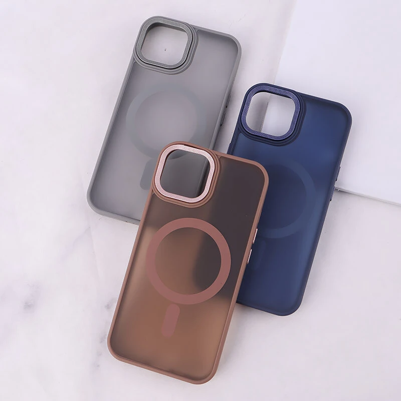 قاب PC مگ سیف آیفون iPhone 13 / 14 پشت مات محافظ لنز متال