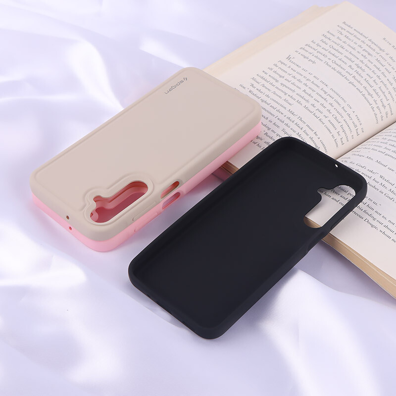 قاب سیلیکونی ژله ای Spigan سامسونگ Galaxy A16 4G / A16 5G