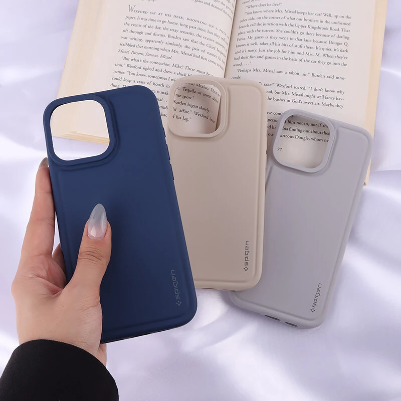 قاب سیلیکونی ژله ای Spigan آیفون iPhone 16 Pro Max
