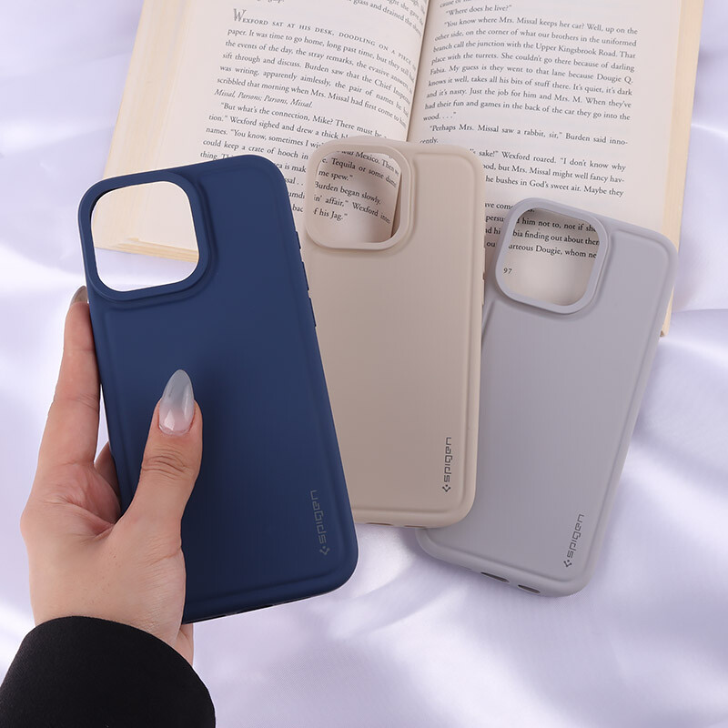 قاب سیلیکونی ژله ای Spigan آیفون iPhone 16 Pro Max
