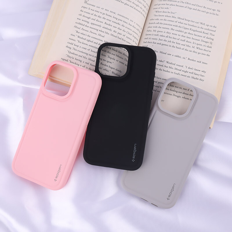 قاب سیلیکونی ژله ای Spigan آیفون iPhone 16 Pro Max