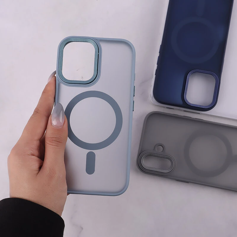 قاب PC مگ سیف آیفون iPhone 16 پشت مات محافظ لنز متال