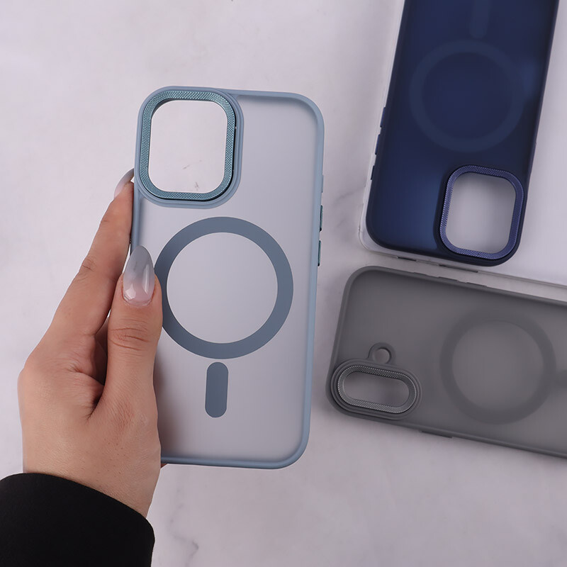 قاب PC مگ سیف آیفون iPhone 16 پشت مات محافظ لنز متال