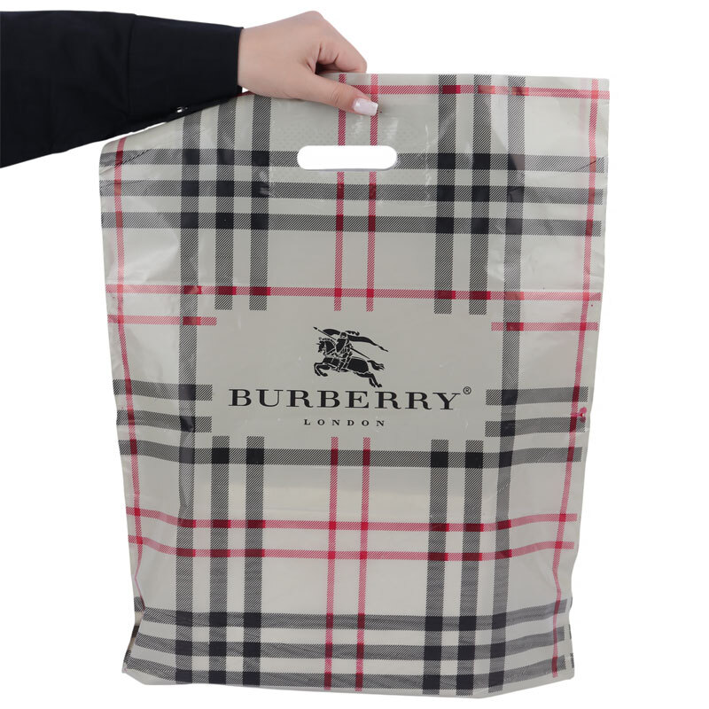 نایلون دسته دار دسته تقویتی طرح Burberry سایز 50*40 سانتی متر بسته 1 کیلویی