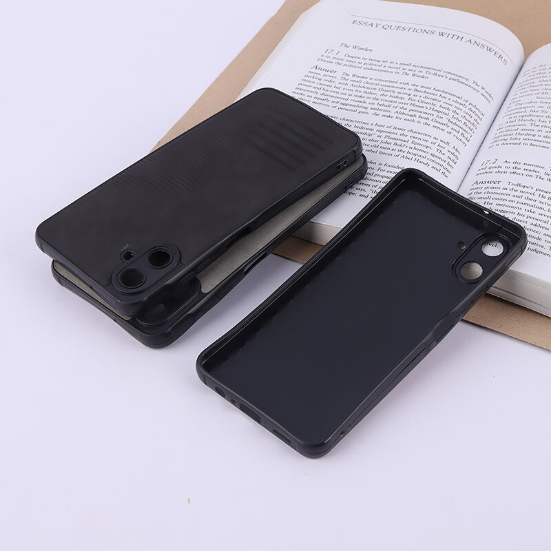 قاب چرمی Pro Camera سامسونگ Galaxy A06 محافظ لنزدار