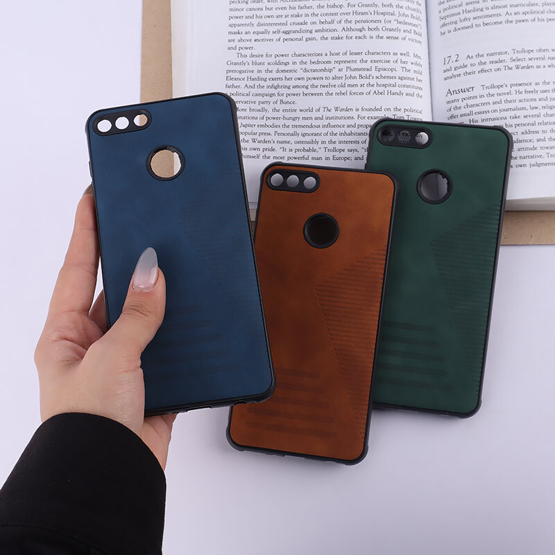 قاب چرمی Pro Camera هواوی Y9 2018 / Enjoy 8 Plus محافظ لنزدار