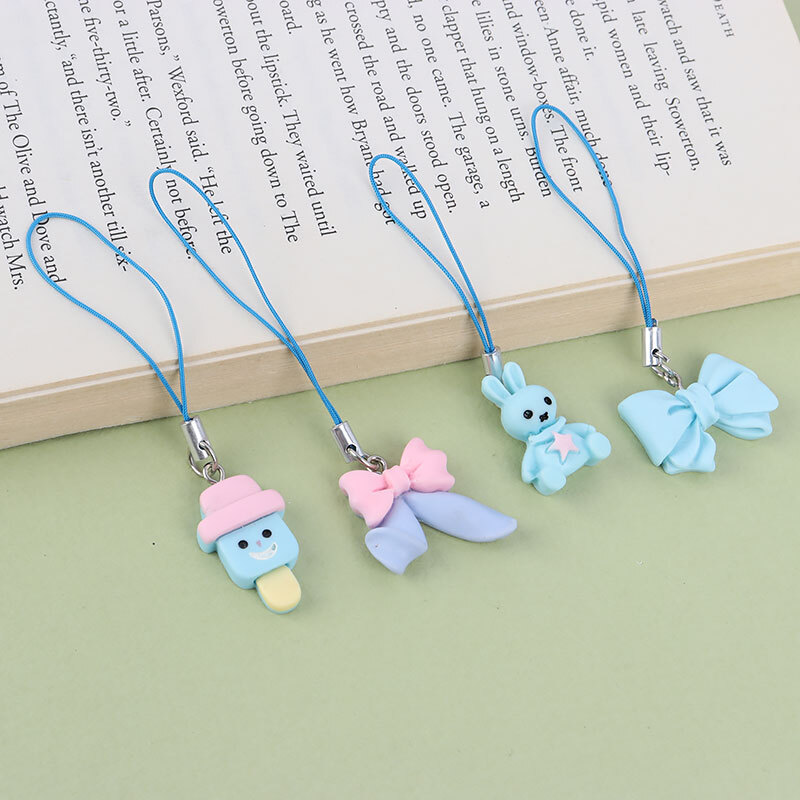 آویز فلش و موبایل فانتزی آبی