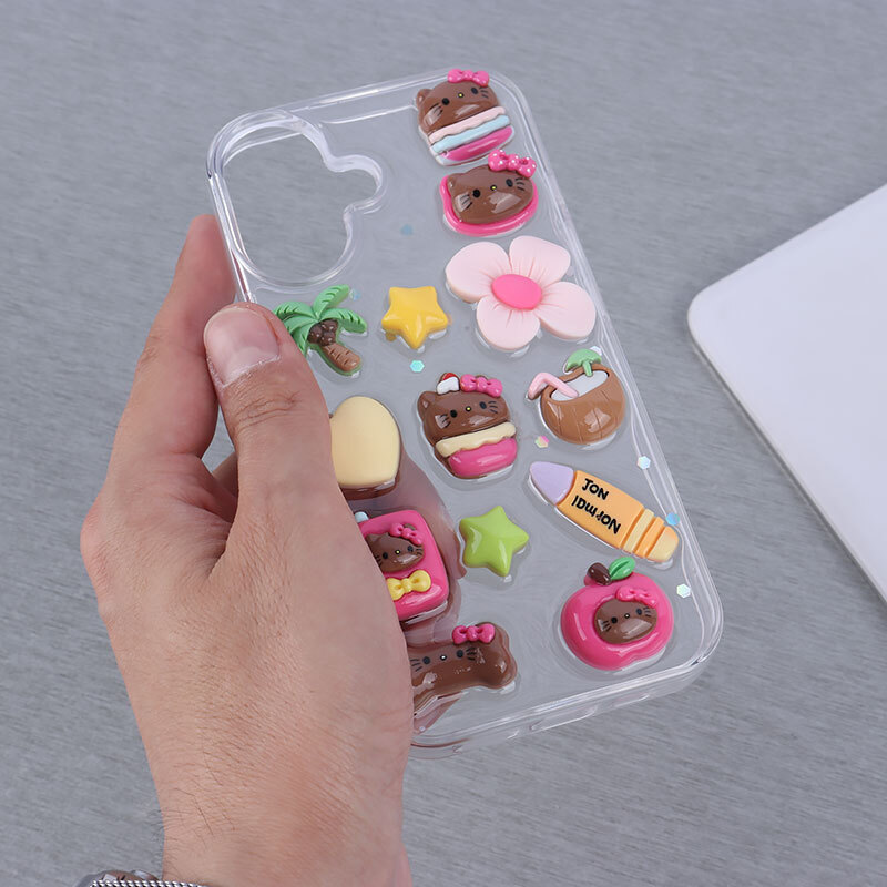قاب Hello Kitty In The Beach آیفون iPhone 16 عروسکی برجسته