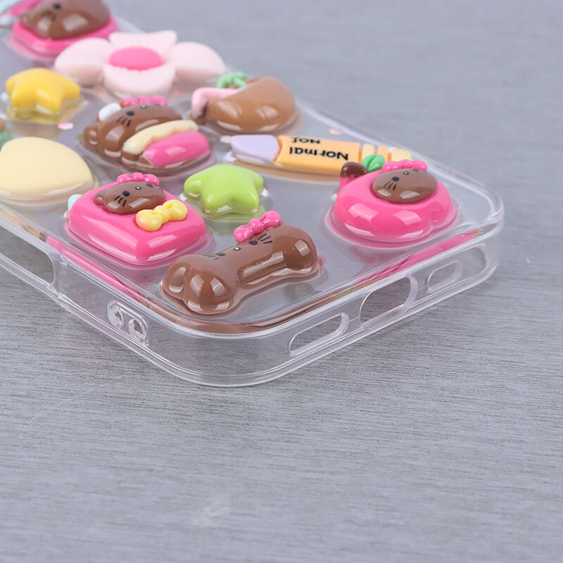 قاب Hello Kitty In The Beach آیفون iPhone 16 عروسکی برجسته