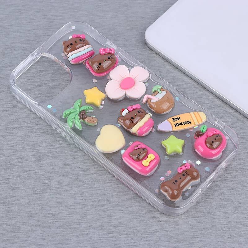 قاب Hello Kitty In The Beach آیفون iPhone 13 / 14 عروسکی برجسته