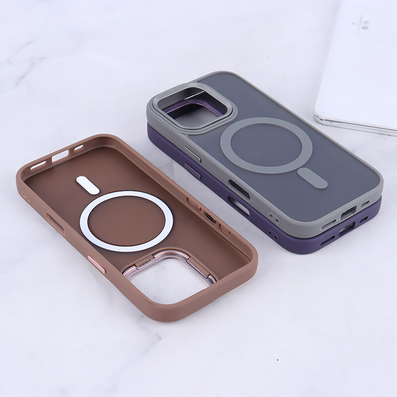 قاب PC مگ سیف آیفون iPhone 16 Pro پشت مات محافظ لنز متال