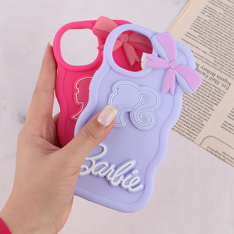 قاب موج دار آیفون iPhone 15 طرح Barbie برجسته