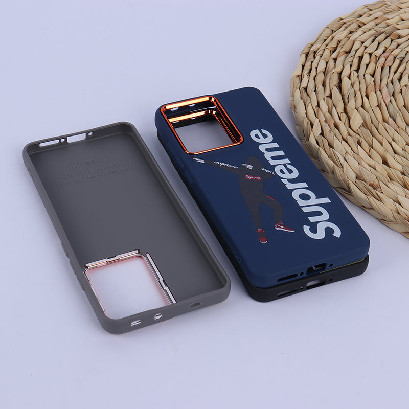 قاب چرمی شیائومی Poco X7 Pro طرح دار دور محافظ لنز متال