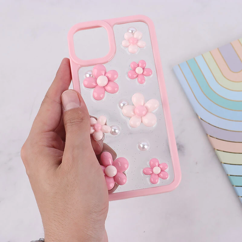 قاب اکلیلی آیفون iPhone 13 / 14 نرگس صورتی برجسته