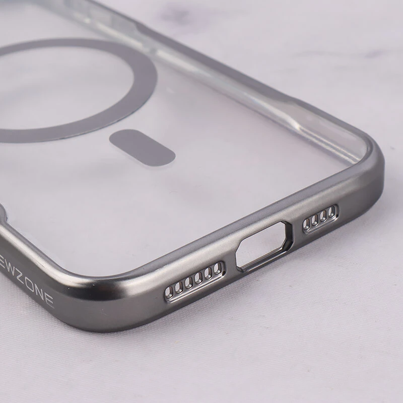 قاب طرح تیتانیوم شفاف Joyporodo مگ سیف iPhone 15 Pro Max