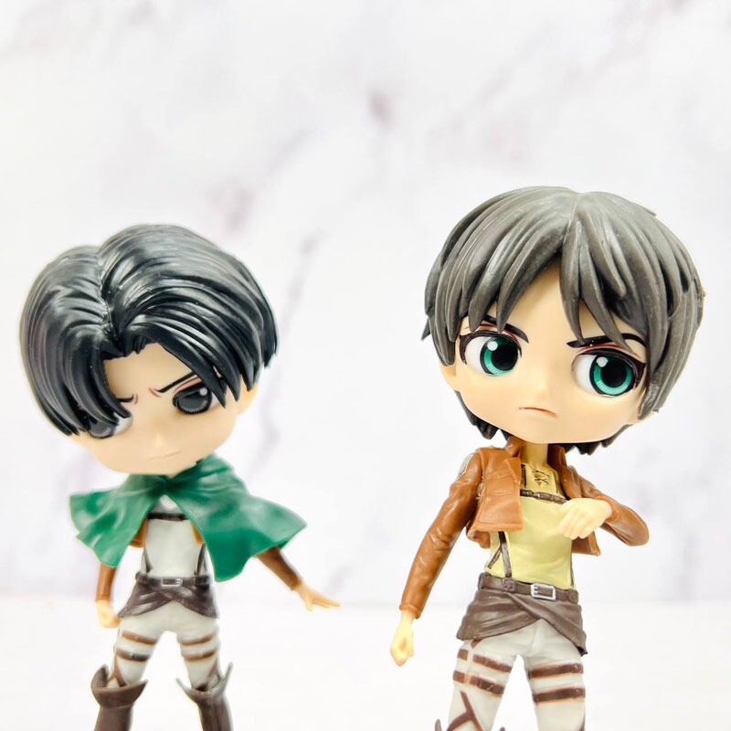 اکشن فیگور طرح ارن و لیوای Attack on Titan