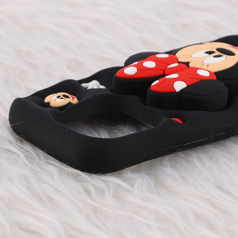 قاب سیلیکونی آیفون iPhone 16 Pro پاپ سوکت دار طرح Mickey & Minnie Mouse