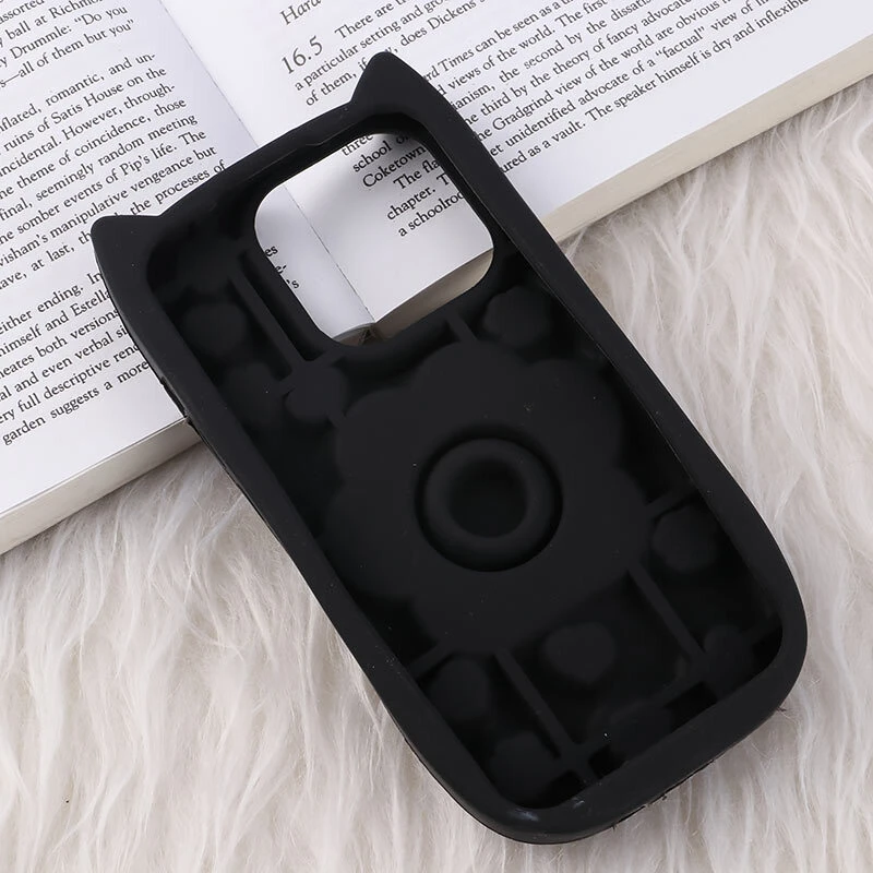 قاب سیلیکونی آیفون iPhone 13 Pro پاپ سوکت دار گوش دار طرح پنجه
