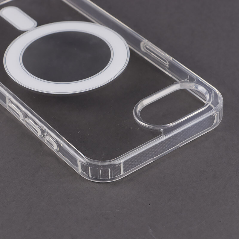 قاب ضد ضربه مگ سیف Clear Case Magnetic آیفون iPhone 16e