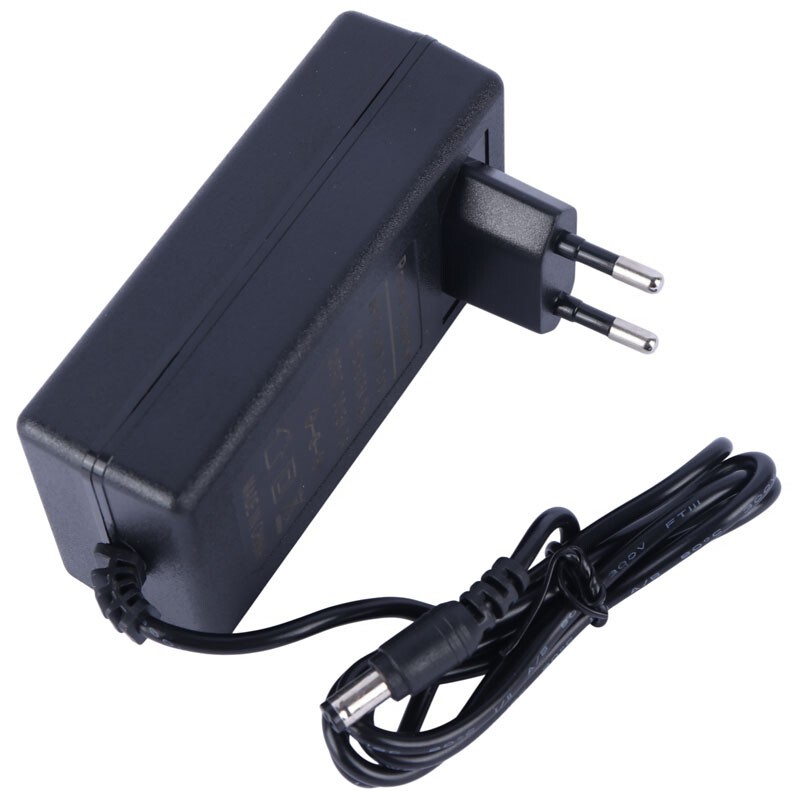 اسپیکر چمدانی بلوتوثی رویال RSP-830 + میکروفون و ریموت کنترل