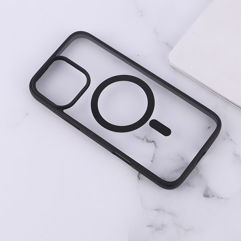 قاب PC مگ سیف آیفون iPhone 16 Pro Max دور رنگی