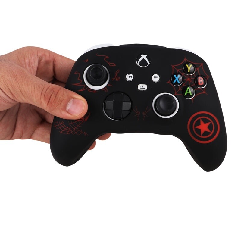روکش دسته بازی Xbox X/S طرح Spider Man زمینه مشکی قرمز