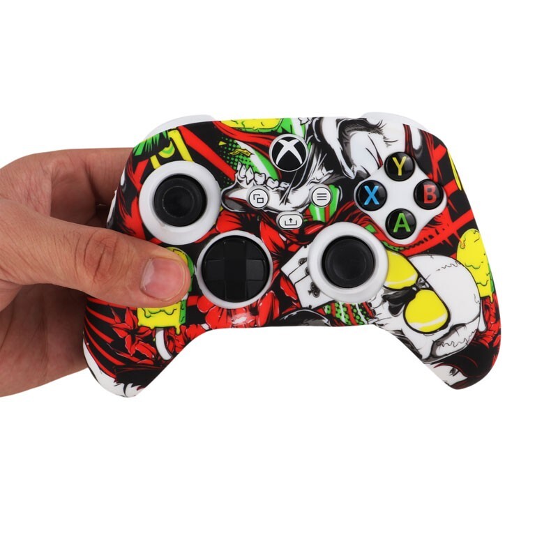 روکش دسته بازی Xbox X/S طرح اسکلت و گل قرمز