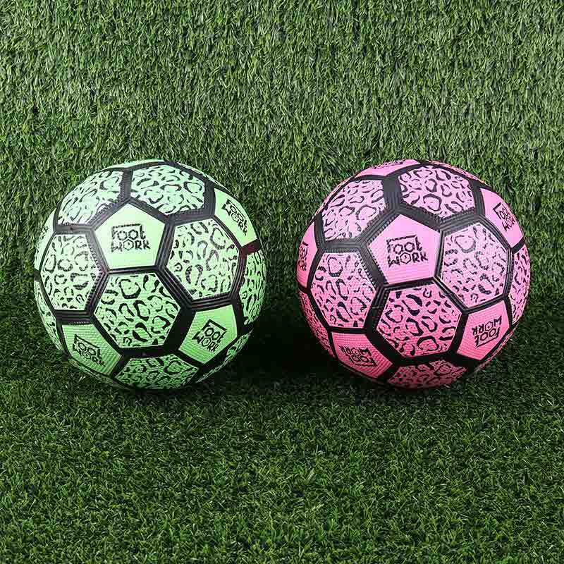 توپ فوتبال لاستیکی Foot Work سایز 4