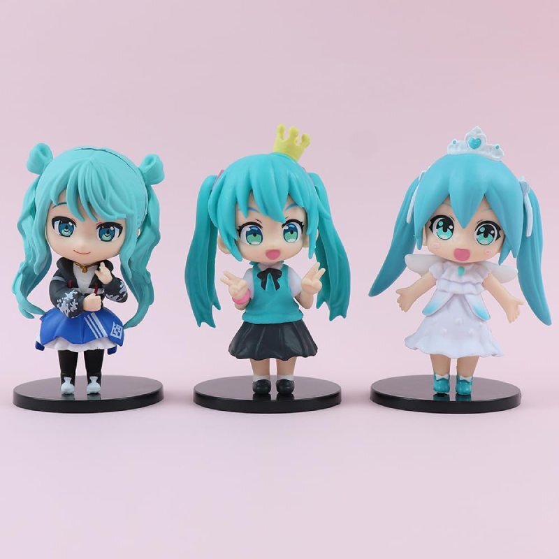 اکشن فیگور طرح Hatsune Miku کد 2148 بسته 6 عددی