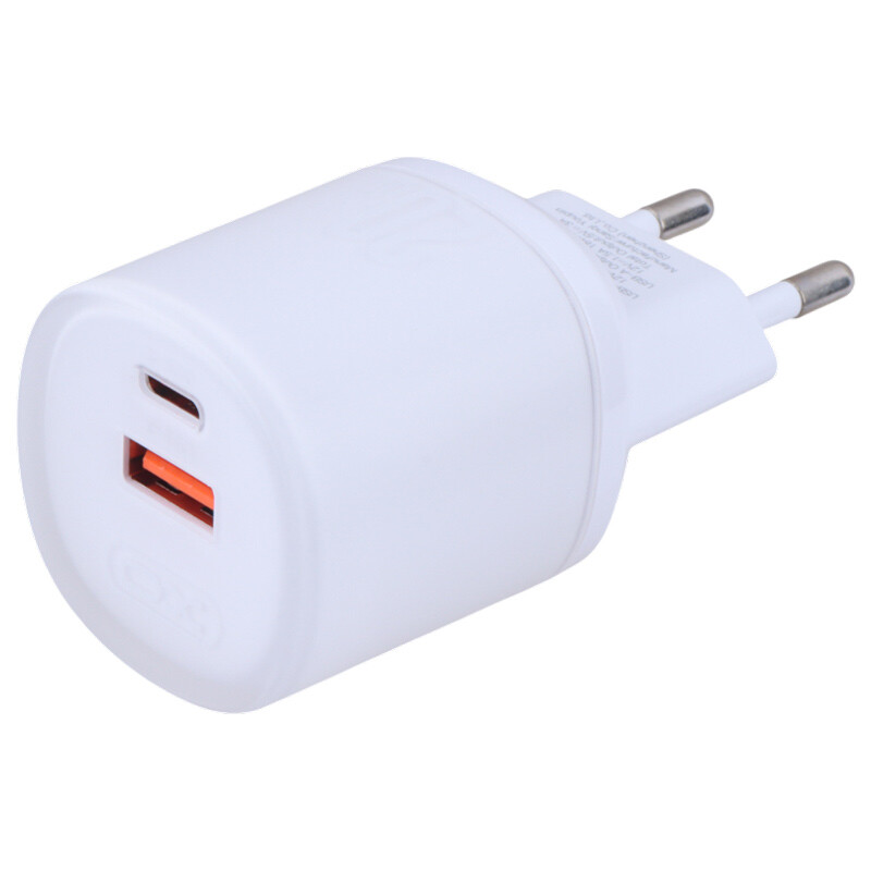 شارژر دیواری 20 وات ایکس او XO-L144 PD 3A