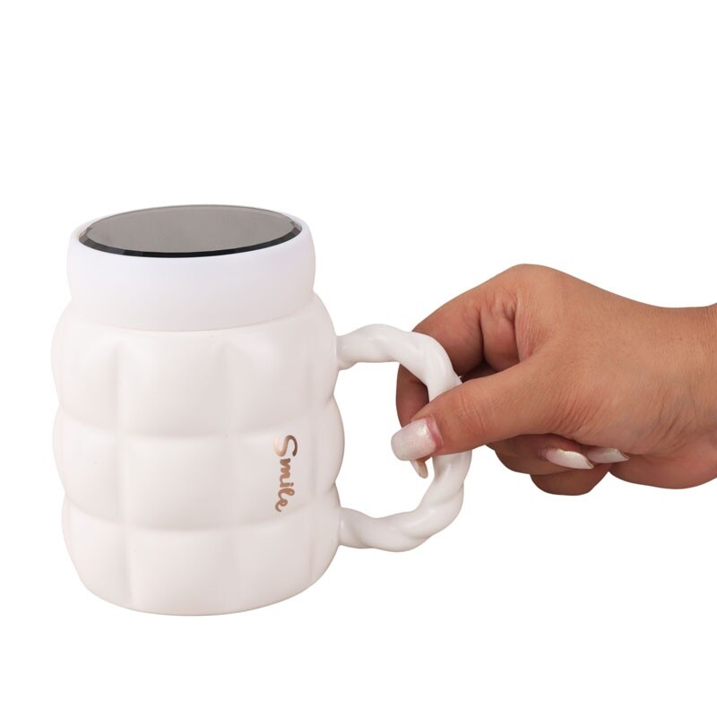 ماگ سرامیکی Smile درب دار کد BHD-652