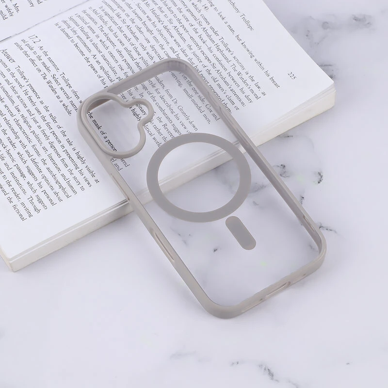 قاب PC مگ سیف آیفون iPhone 17 دور رنگی