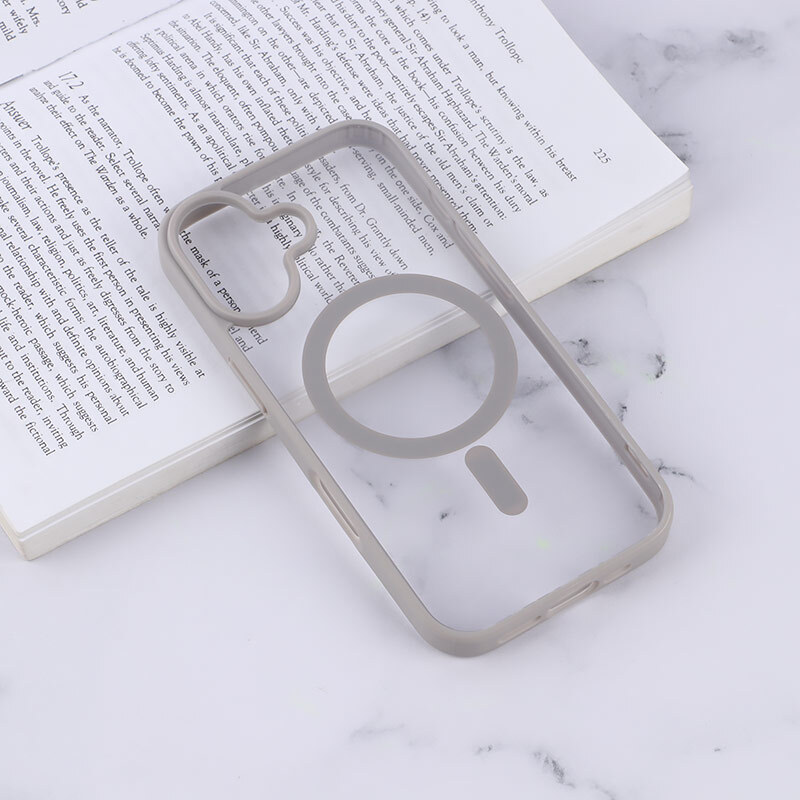 قاب PC مگ سیف آیفون iPhone 17 دور رنگی