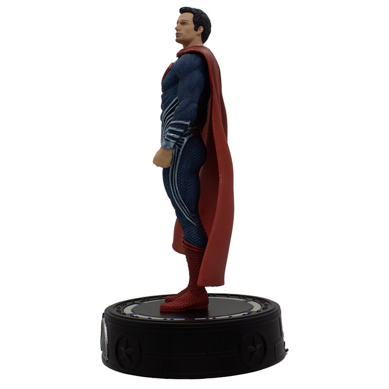 اکشن فیگور Iron Studios طرح Superman