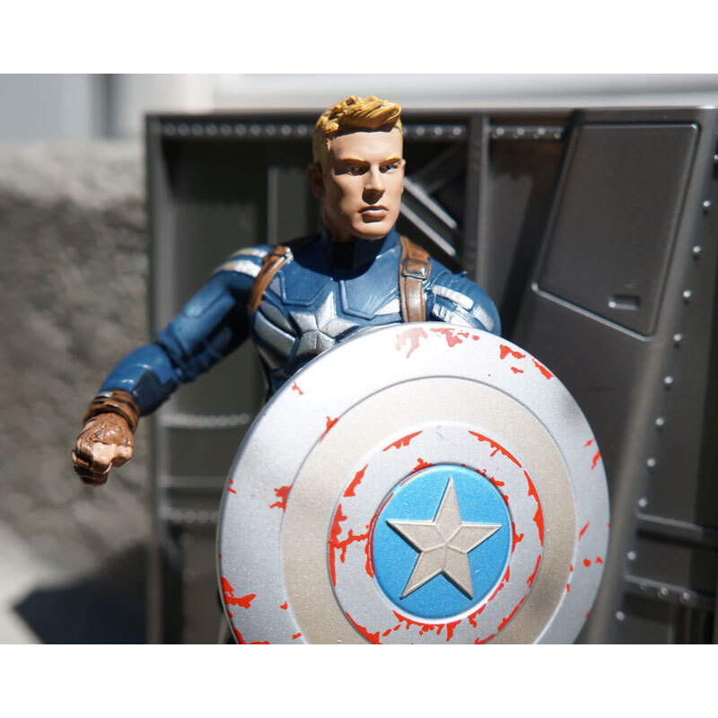 اکشن فیگور Diamond Select طرح Captain America