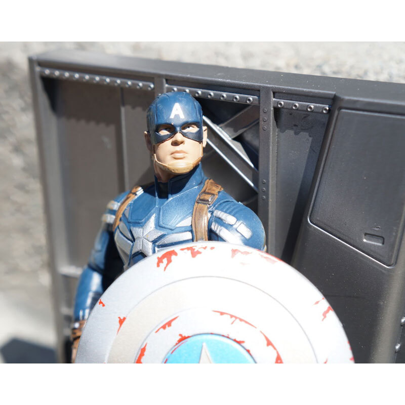 اکشن فیگور Diamond Select طرح Captain America
